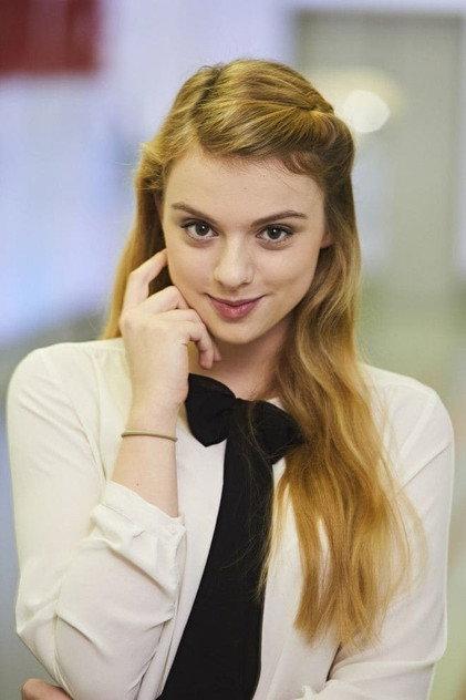 Štěpánka Ligas - Actor Profile Photo