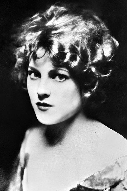 Edith Stockton - Actor Profile Photo
