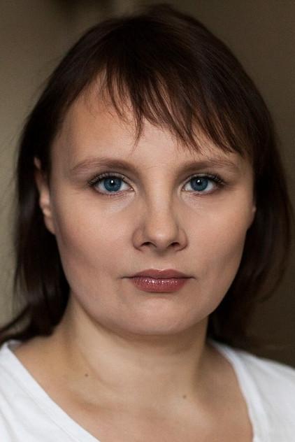 Svenja Hermuth - Actor Profile Photo