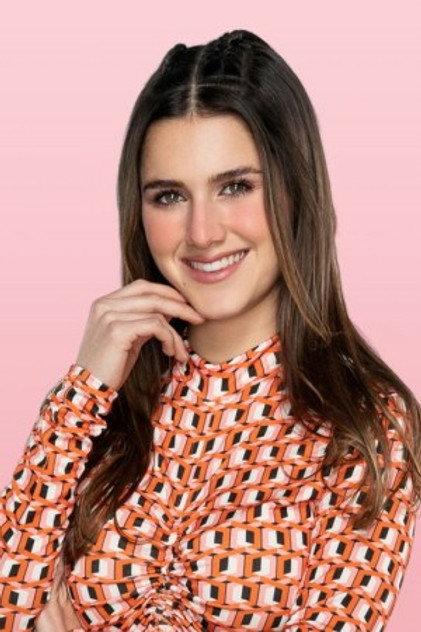 Karina Flores - Actor Profile Photo