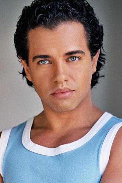 Alfonso Quijada - Actor Profile Photo