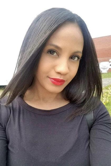 Jodie Resther - Actor Profile Photo