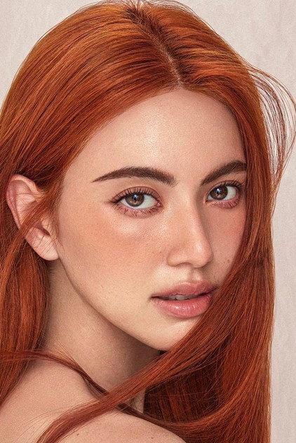 Davika Hoorne - Actor Profile Photo