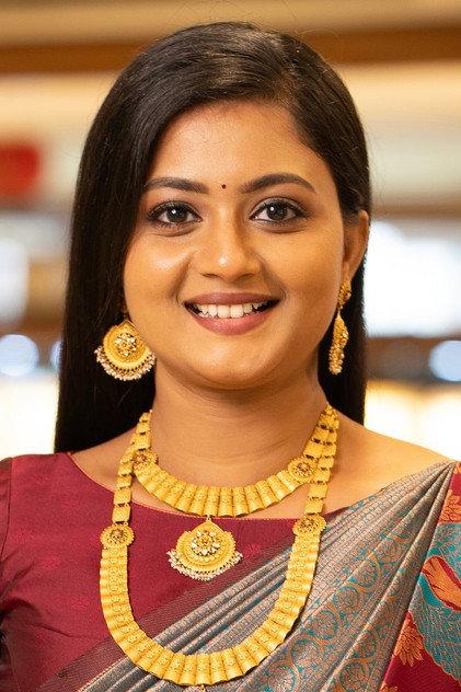 Gomathi Priya - Actor Profile Photo
