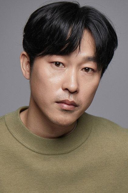 Kim Joong-hee - Actor Profile Photo