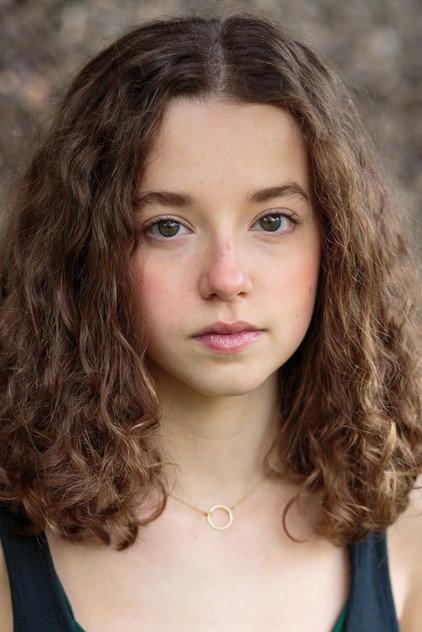 Ariella Glaser - Actor Profile Photo