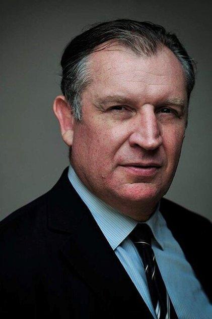 Scott Alexander Young - Actor Profile Photo