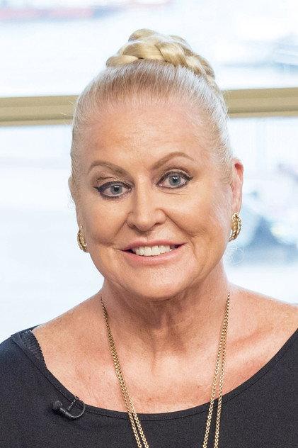 Kim Woodburn - Actor Profile Photo