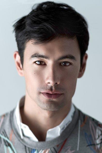 George Young - Actor Profile Photo