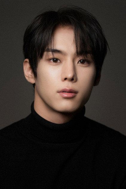 Yoon Seo-bin - Actor Profile Photo