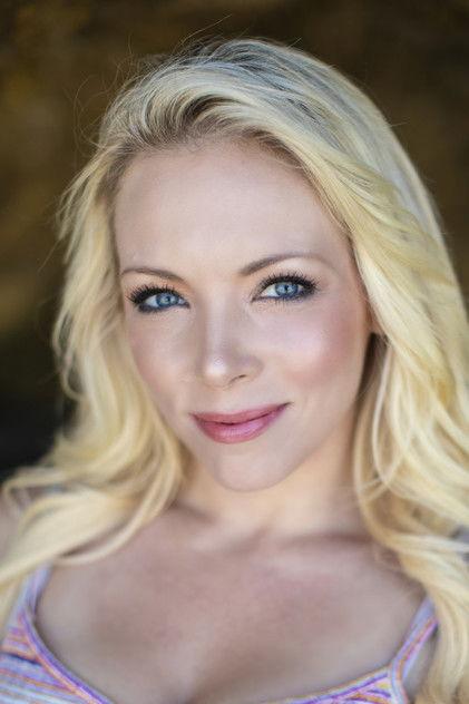 Sarah French - Actor Profile Photo