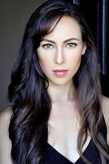 Ursula Mills - Actor Profile Photo