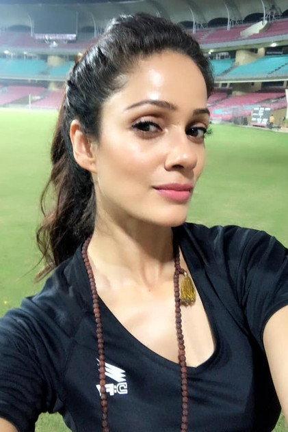Vidya Malvade - Actor Profile Photo