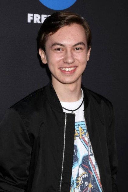 Hayden Byerly - Actor Profile Photo