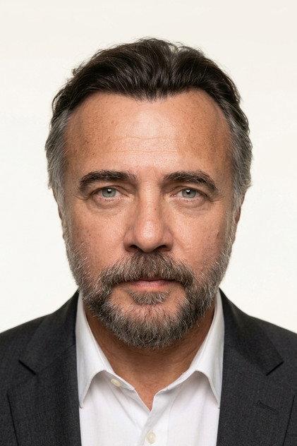 Oktay Kaynarca - Actor Profile Photo