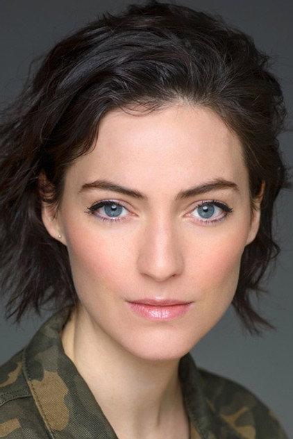 Lara Binamé - Actor Profile Photo