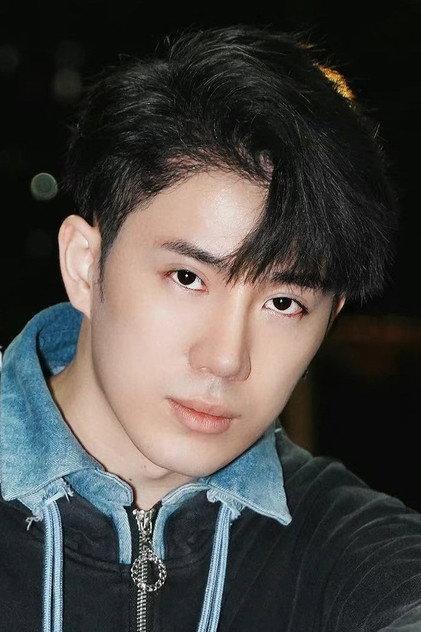 Lu Zhuo - Actor Profile Photo
