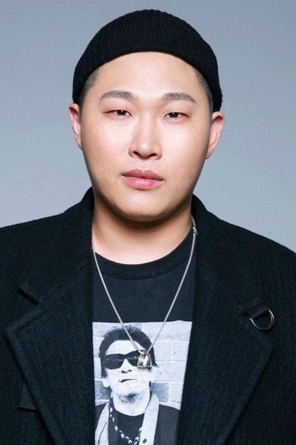 Swings - Actor Profile Photo