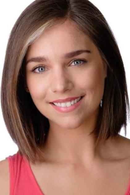 Emily Perry - Actor Profile Photo