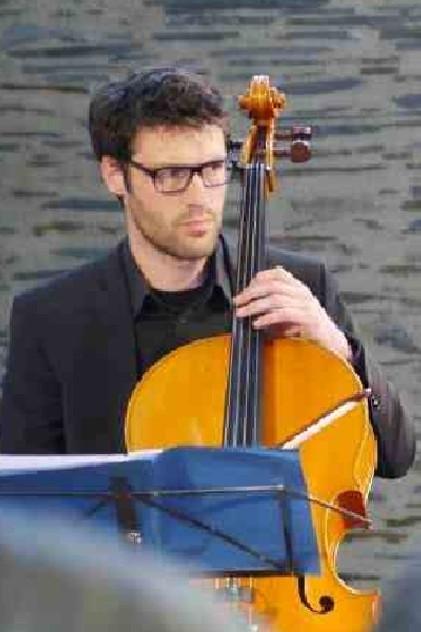 Julien Grattard - Actor Profile Photo