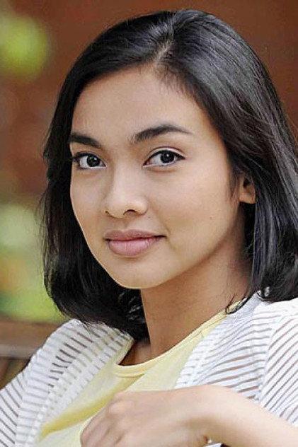 Tika Bravani - Actor Profile Photo