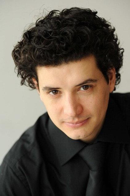 Tansel Akzeybek - Actor Profile Photo