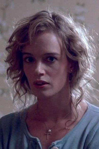 Julia McNeal - Actor Profile Photo
