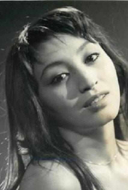 Kyōko Izumi - Actor Profile Photo