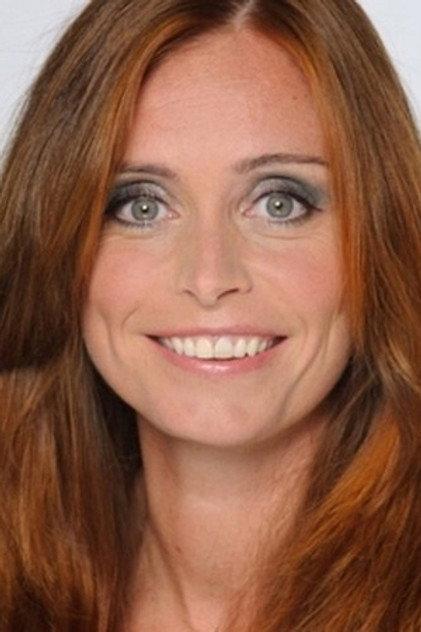 Corine van der Helm - Actor Profile Photo