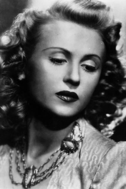 Annette Bach - Actor Profile Photo