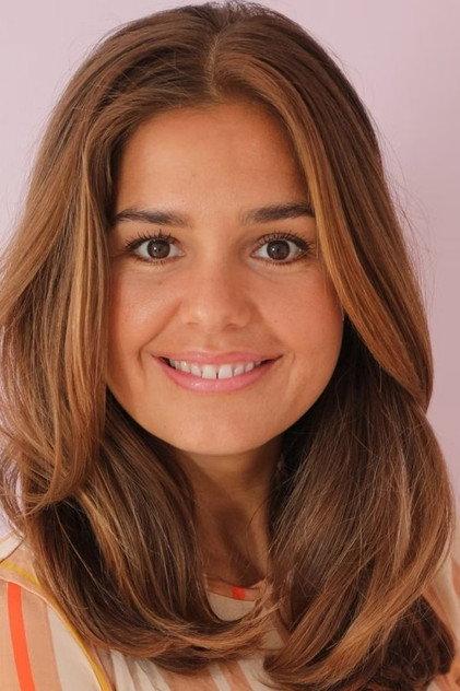 Stephania Potalivo - Actor Profile Photo