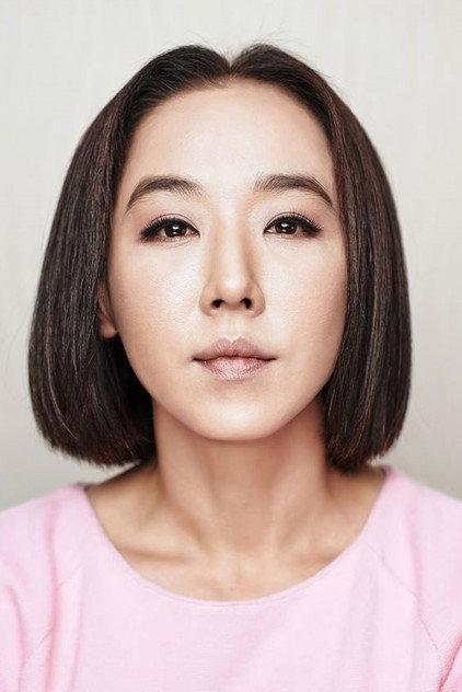Kang Soo-youn - Actor Profile Photo