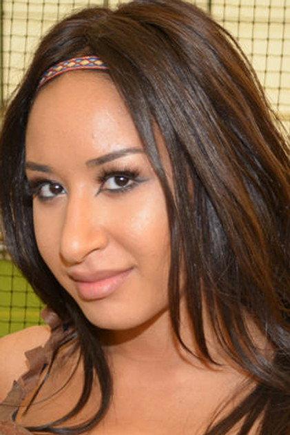 Tamara McNeill - Actor Profile Photo