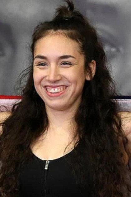 Itzel Esquivel - Actor Profile Photo
