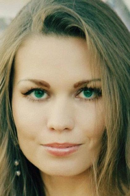 Elena Lanskikh - Actor Profile Photo