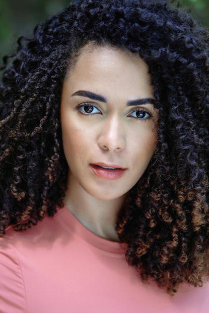 Lía Lockhart - Actor Profile Photo