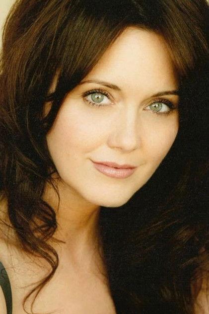 Julia Campbell - Actor Profile Photo