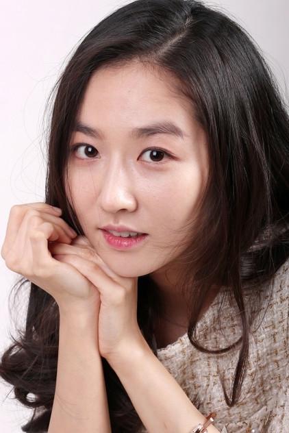 Ahn Mi-na - Actor Profile Photo