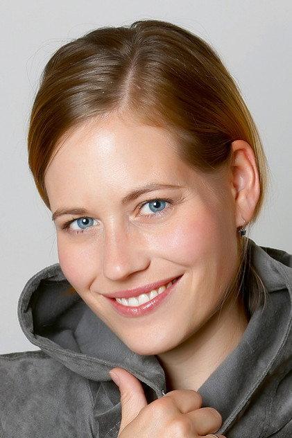 Zuzana Kajnarová - Actor Profile Photo