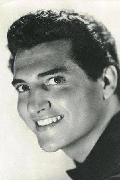 Ricardo Valle - Actor Profile Photo