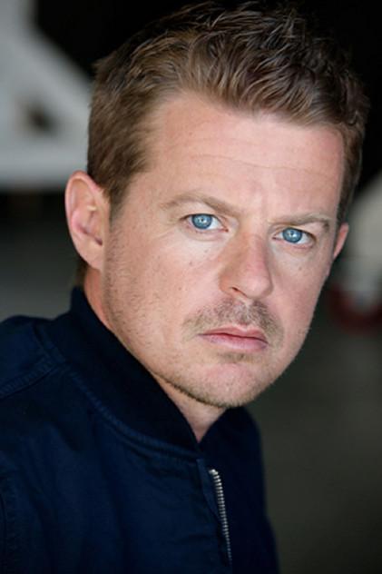 Erik MacArthur - Actor Profile Photo