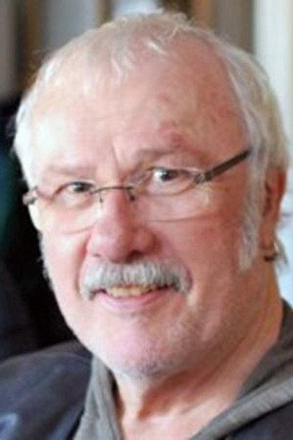 Dan Hennessey - Actor Profile Photo