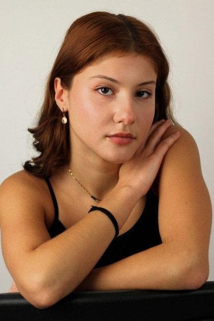 Vera Macedo - Actor Profile Photo