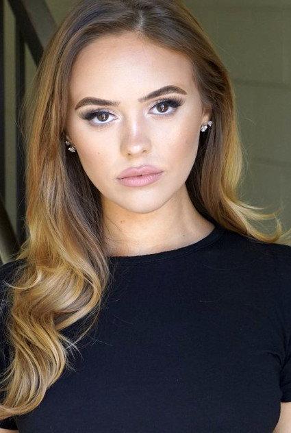 Calli Taylor - Actor Profile Photo
