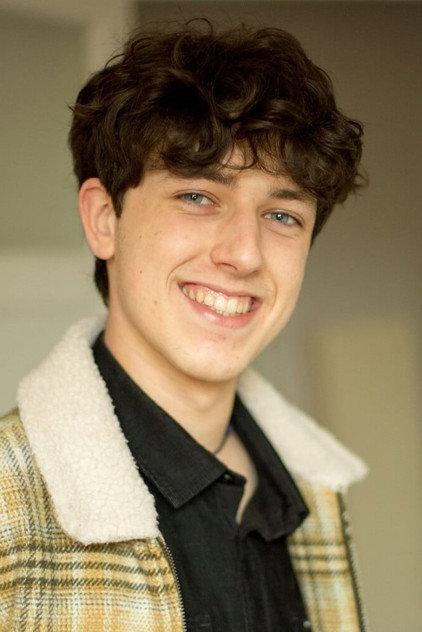 Asier Valdestilla - Actor Profile Photo