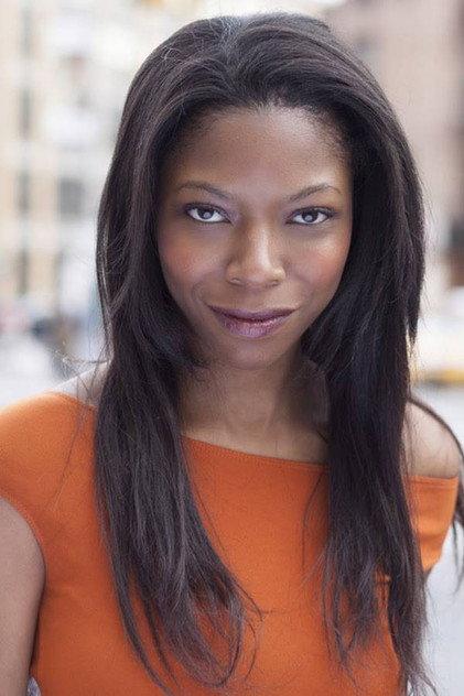 Thalia Longchamp - Actor Profile Photo