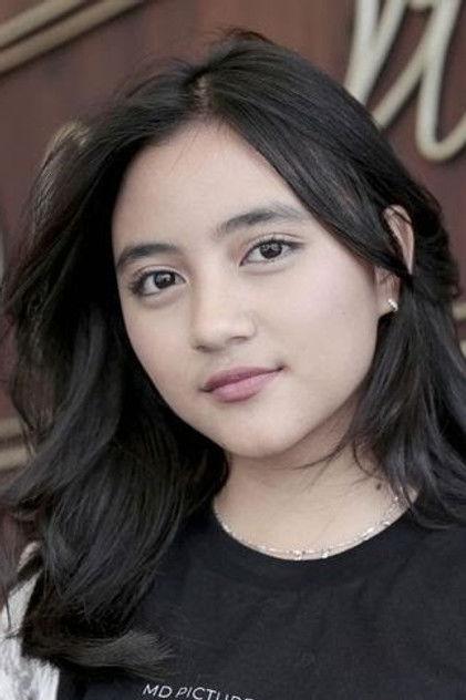 Nayla D. Purnama - Actor Profile Photo
