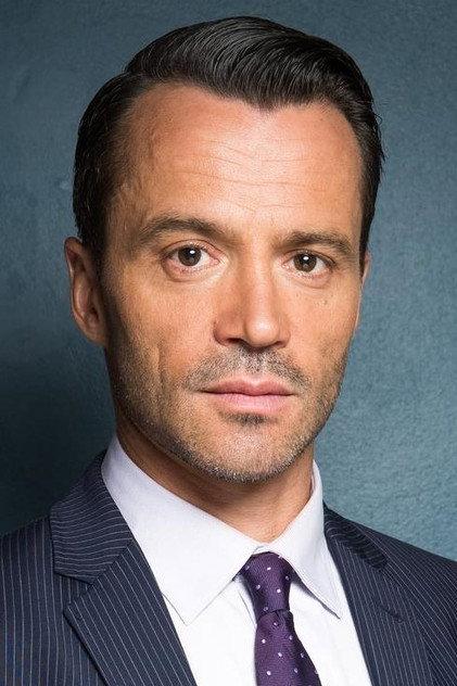 Damian Walshe-Howling - Actor Profile Photo