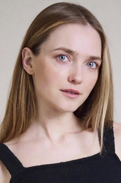 Vlada Roslyakova - Actor Profile Photo