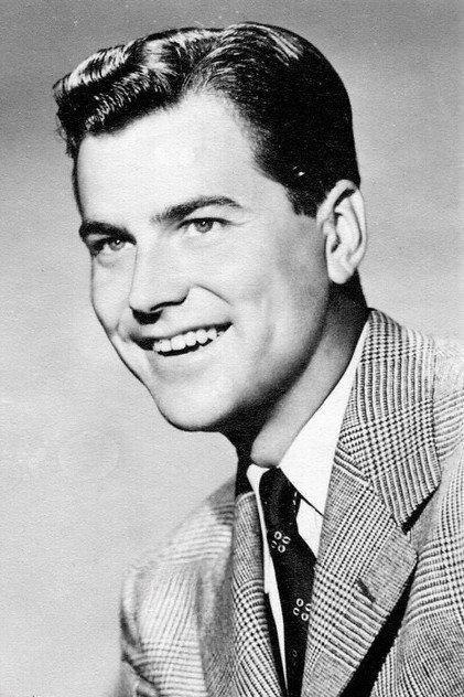 Warren Douglas - Actor Profile Photo